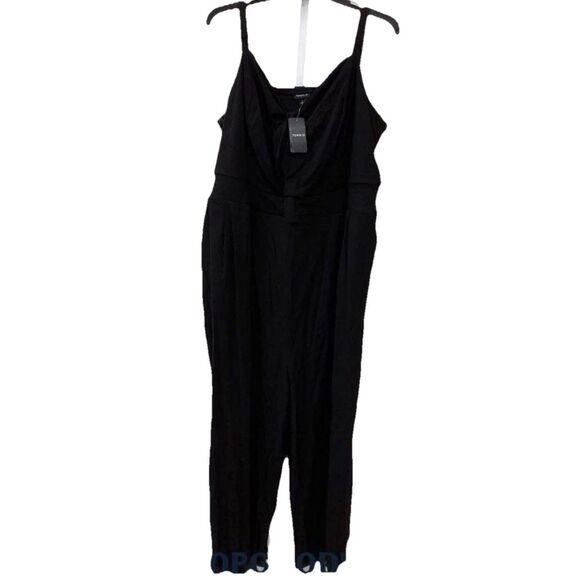 NWT Torrid Tie Front Culotte Jumpsuit Stretch Challis Back Black Size 4 - Picture 1 of 8